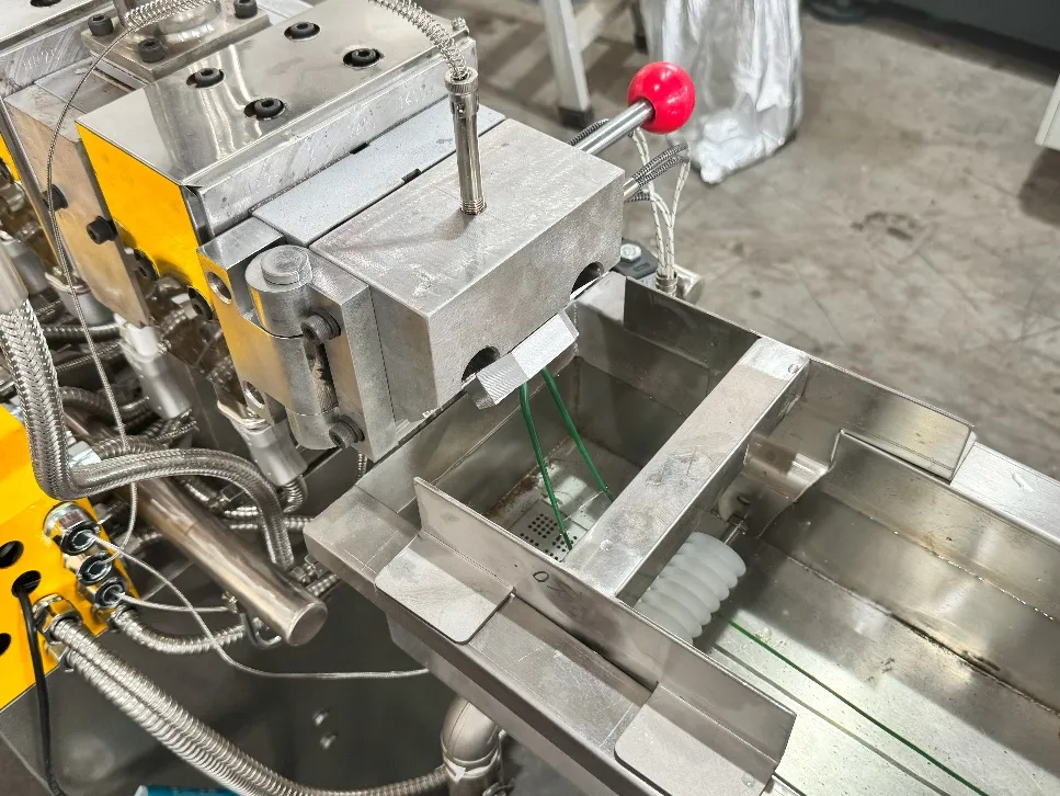 Water cooling strands